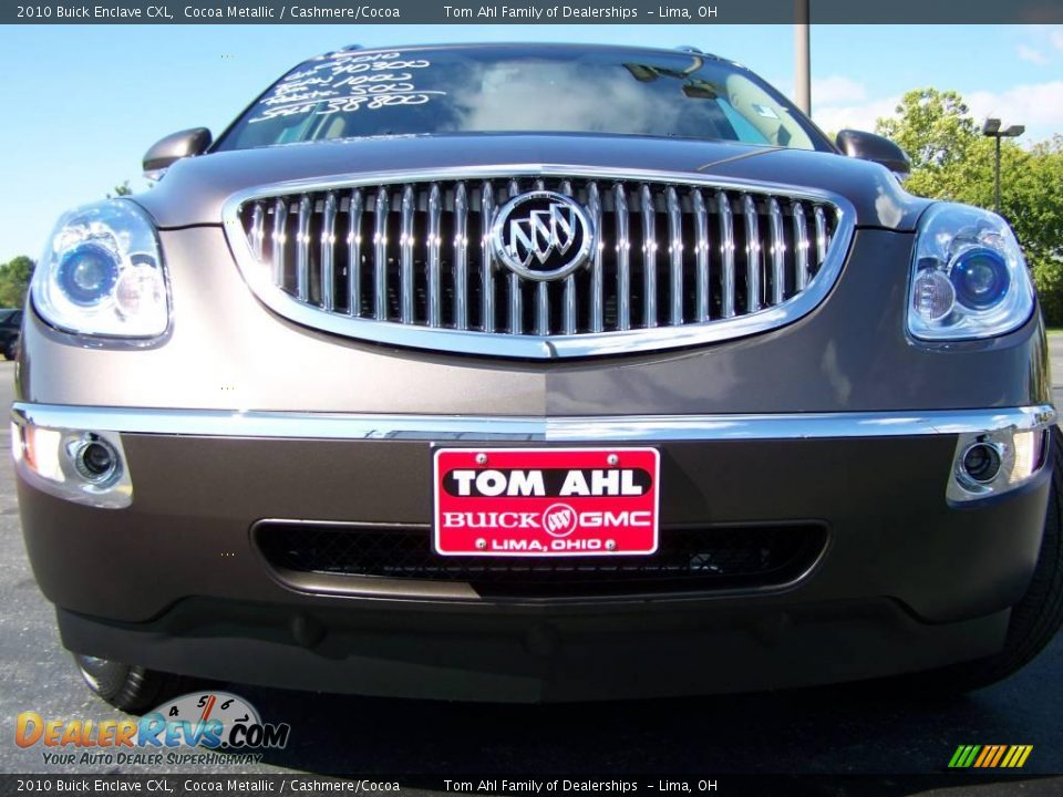 2010 Buick Enclave CXL Cocoa Metallic / Cashmere/Cocoa Photo #3