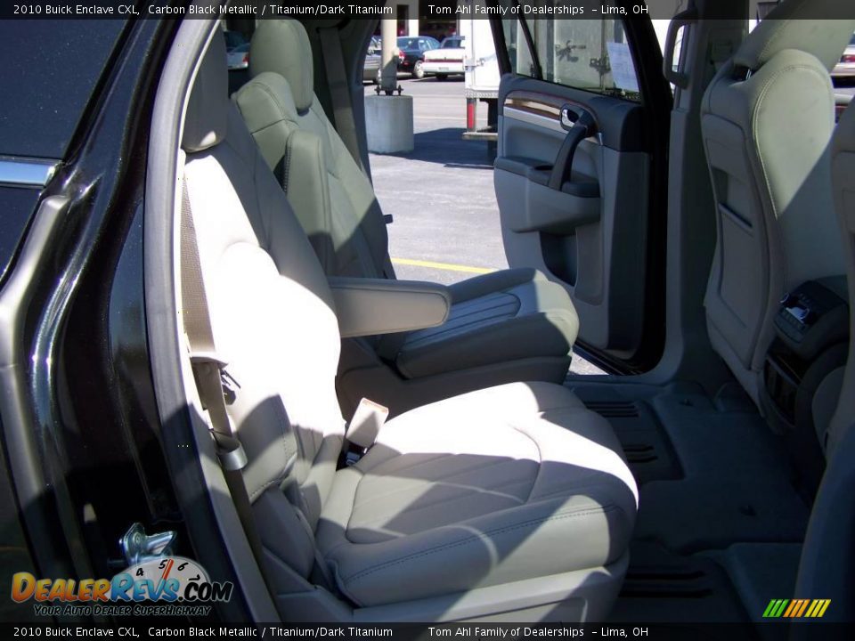2010 Buick Enclave CXL Carbon Black Metallic / Titanium/Dark Titanium Photo #13