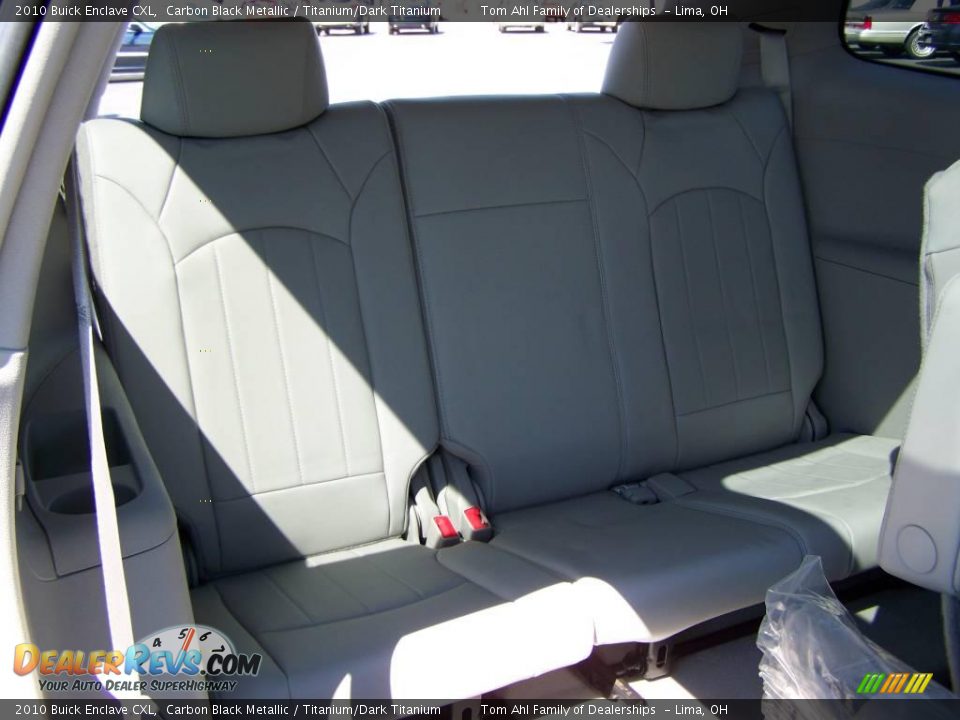 2010 Buick Enclave CXL Carbon Black Metallic / Titanium/Dark Titanium Photo #15