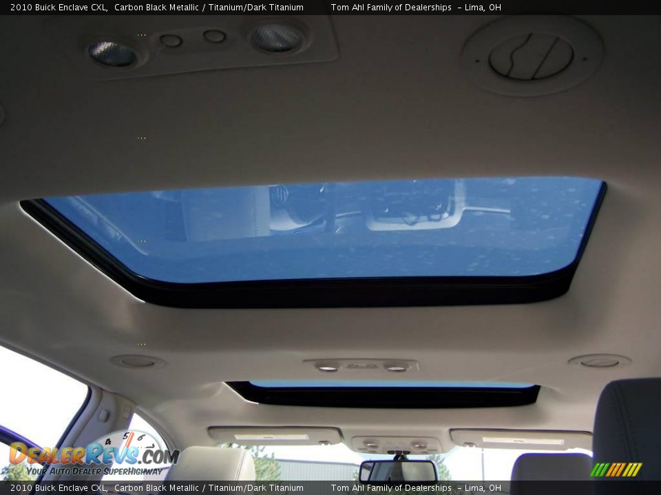 2010 Buick Enclave CXL Carbon Black Metallic / Titanium/Dark Titanium Photo #16