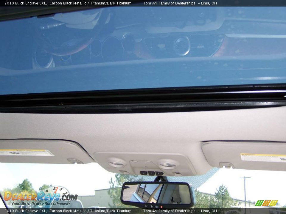 2010 Buick Enclave CXL Carbon Black Metallic / Titanium/Dark Titanium Photo #17