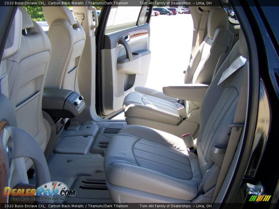 2010 Buick Enclave CXL Carbon Black Metallic / Titanium/Dark Titanium Photo #11