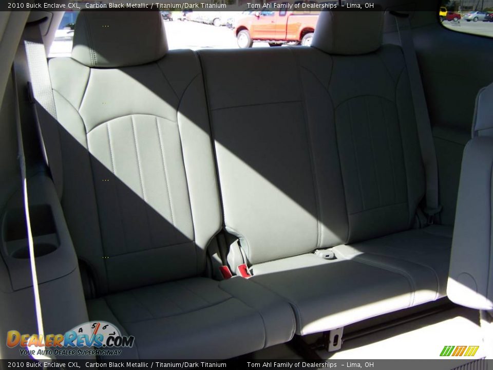 2010 Buick Enclave CXL Carbon Black Metallic / Titanium/Dark Titanium Photo #15