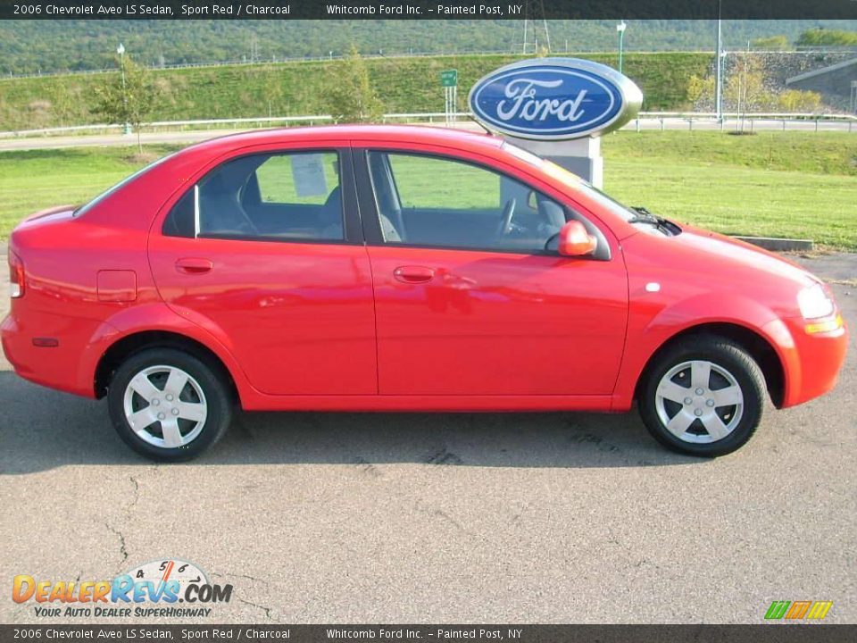 2006 Chevrolet Aveo LS Sedan Sport Red / Charcoal Photo #5