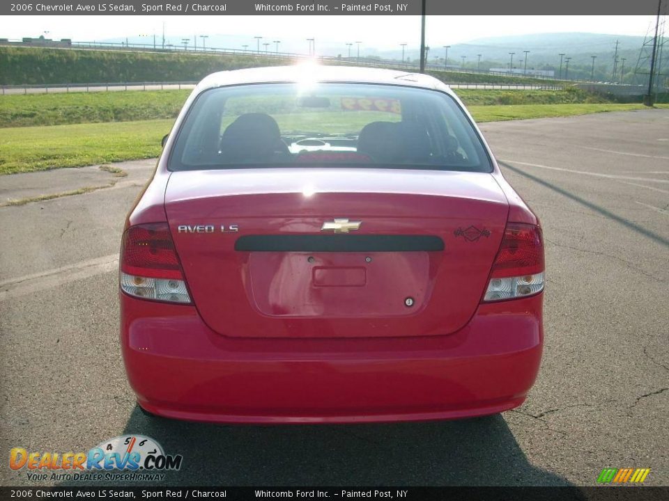 2006 Chevrolet Aveo LS Sedan Sport Red / Charcoal Photo #15