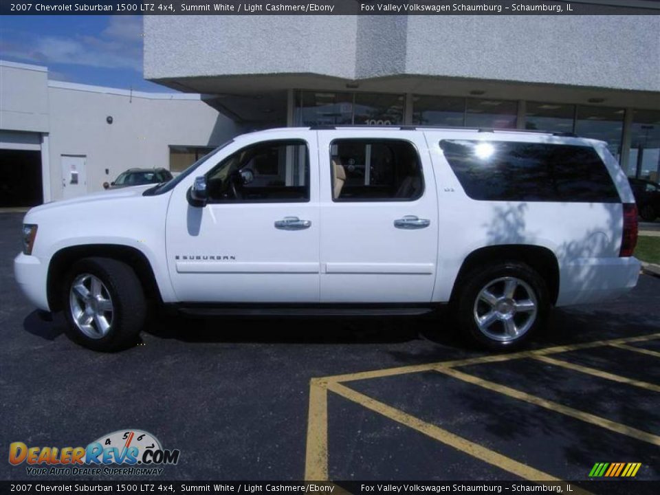 2007 Chevrolet Suburban 1500 LTZ 4x4 Summit White / Light Cashmere/Ebony Photo #2