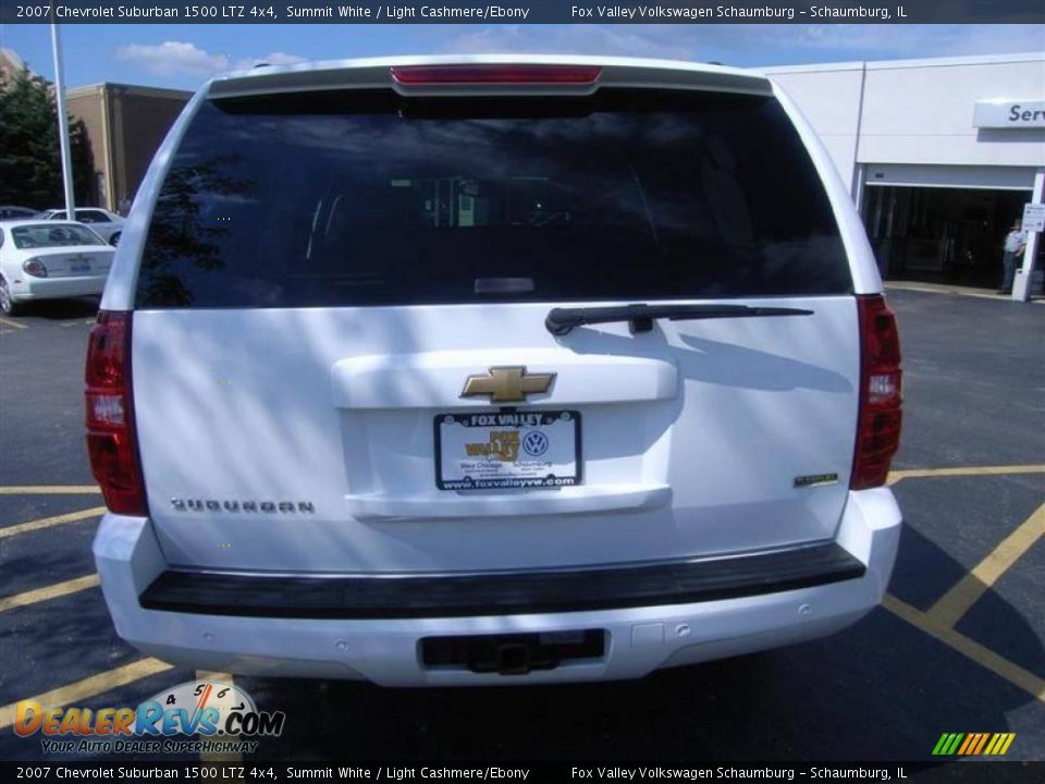 2007 Chevrolet Suburban 1500 LTZ 4x4 Summit White / Light Cashmere/Ebony Photo #4