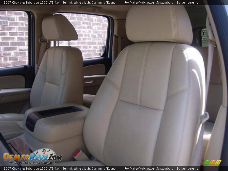 2007 Chevrolet Suburban 1500 LTZ 4x4 Summit White / Light Cashmere/Ebony Photo #11
