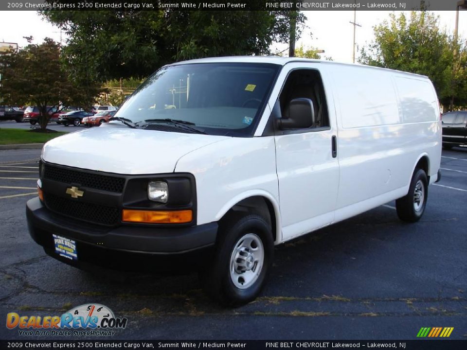 2009 Chevrolet Express 2500 Extended Cargo Van Summit White / Medium Pewter Photo #1