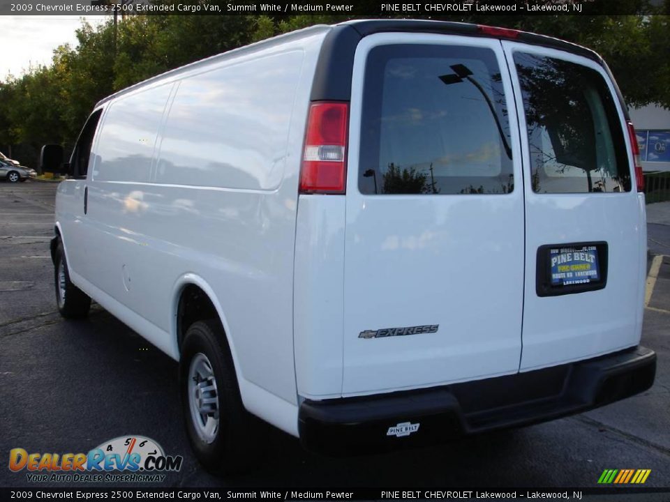 2009 Chevrolet Express 2500 Extended Cargo Van Summit White / Medium Pewter Photo #5