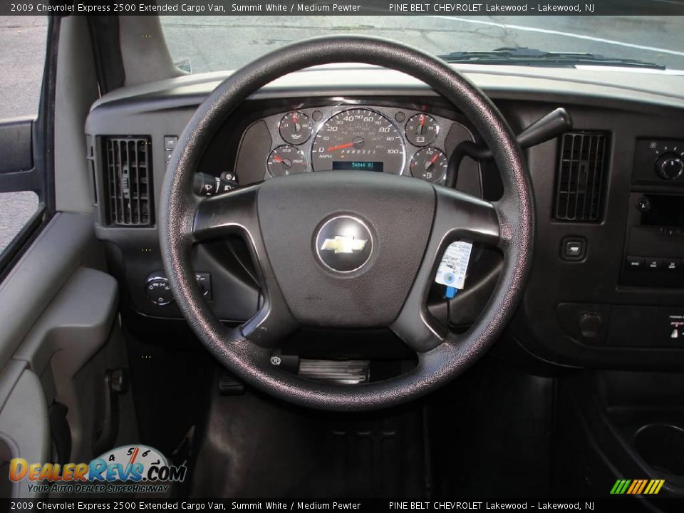 2009 Chevrolet Express 2500 Extended Cargo Van Summit White / Medium Pewter Photo #12