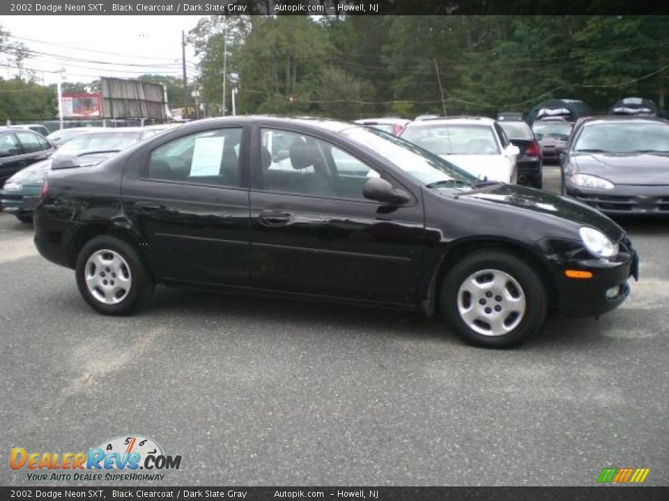 2002 Dodge Neon SXT Black Clearcoat / Dark Slate Gray Photo #4