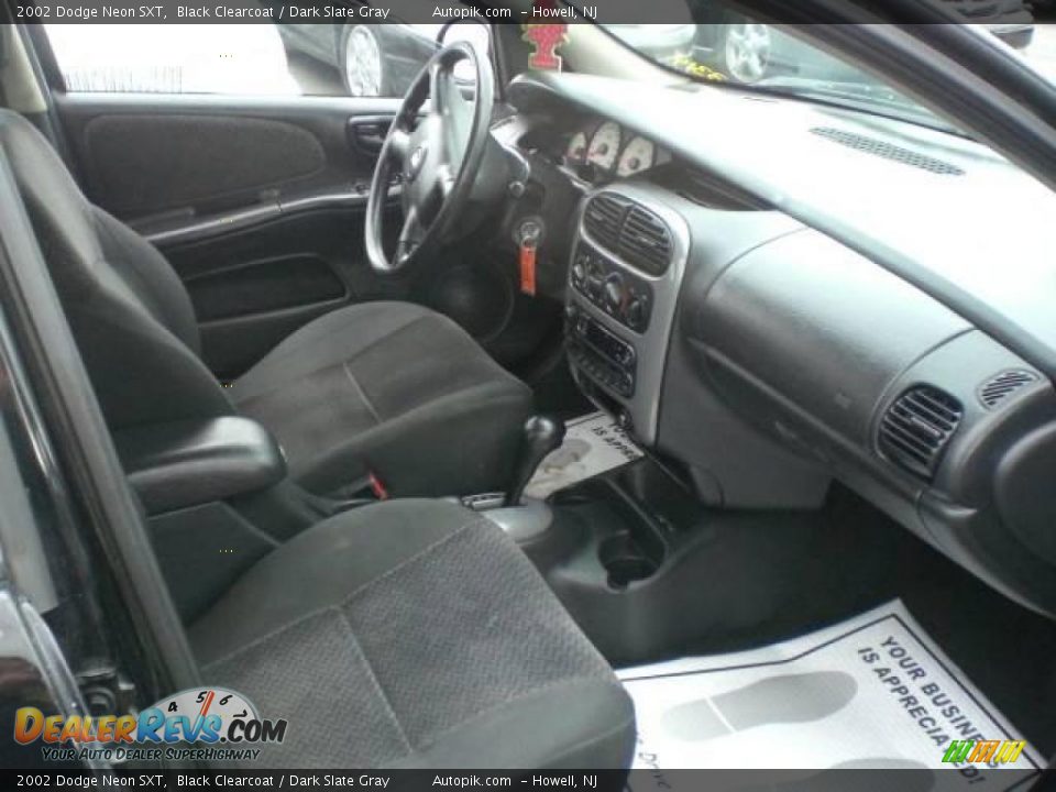 2002 Dodge Neon SXT Black Clearcoat / Dark Slate Gray Photo #10