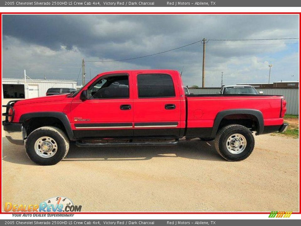 2005 Chevrolet Silverado 2500HD LS Crew Cab 4x4 Victory Red / Dark Charcoal Photo #2