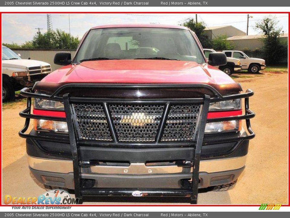 2005 Chevrolet Silverado 2500HD LS Crew Cab 4x4 Victory Red / Dark Charcoal Photo #12