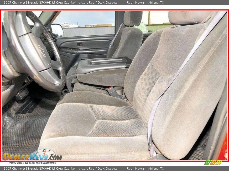 2005 Chevrolet Silverado 2500HD LS Crew Cab 4x4 Victory Red / Dark Charcoal Photo #14