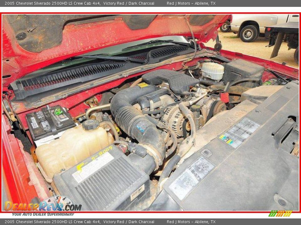 2005 Chevrolet Silverado 2500HD LS Crew Cab 4x4 Victory Red / Dark Charcoal Photo #25