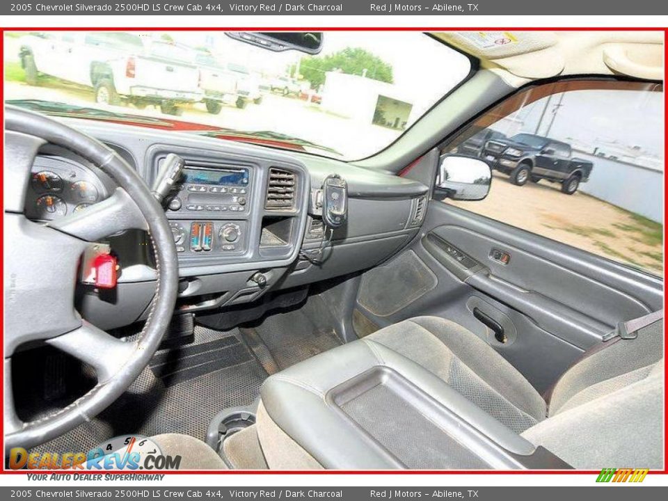 2005 Chevrolet Silverado 2500HD LS Crew Cab 4x4 Victory Red / Dark Charcoal Photo #29