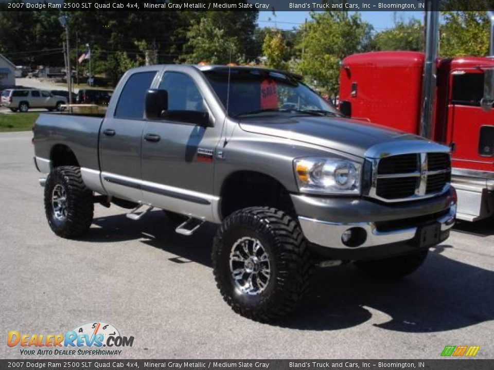 2007 Dodge Ram 2500 SLT Quad Cab 4x4 Mineral Gray Metallic / Medium Slate Gray Photo #1