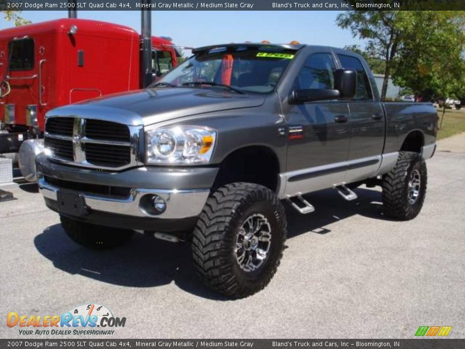2007 Dodge Ram 2500 SLT Quad Cab 4x4 Mineral Gray Metallic / Medium Slate Gray Photo #6
