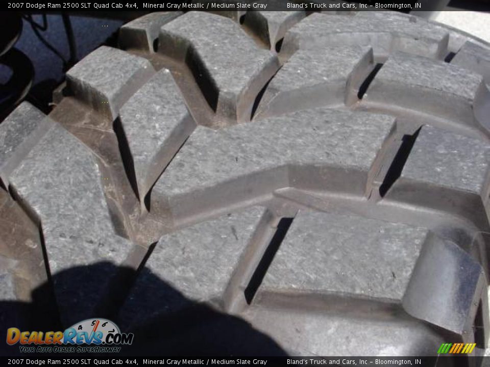 2007 Dodge Ram 2500 SLT Quad Cab 4x4 Mineral Gray Metallic / Medium Slate Gray Photo #12