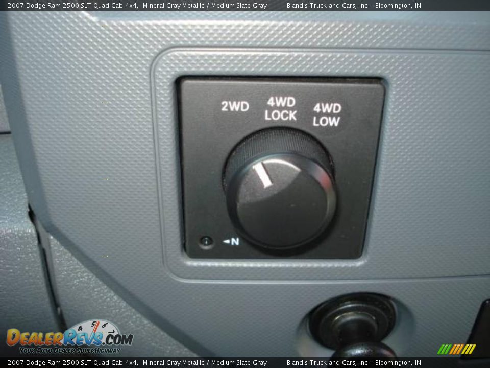 2007 Dodge Ram 2500 SLT Quad Cab 4x4 Mineral Gray Metallic / Medium Slate Gray Photo #21