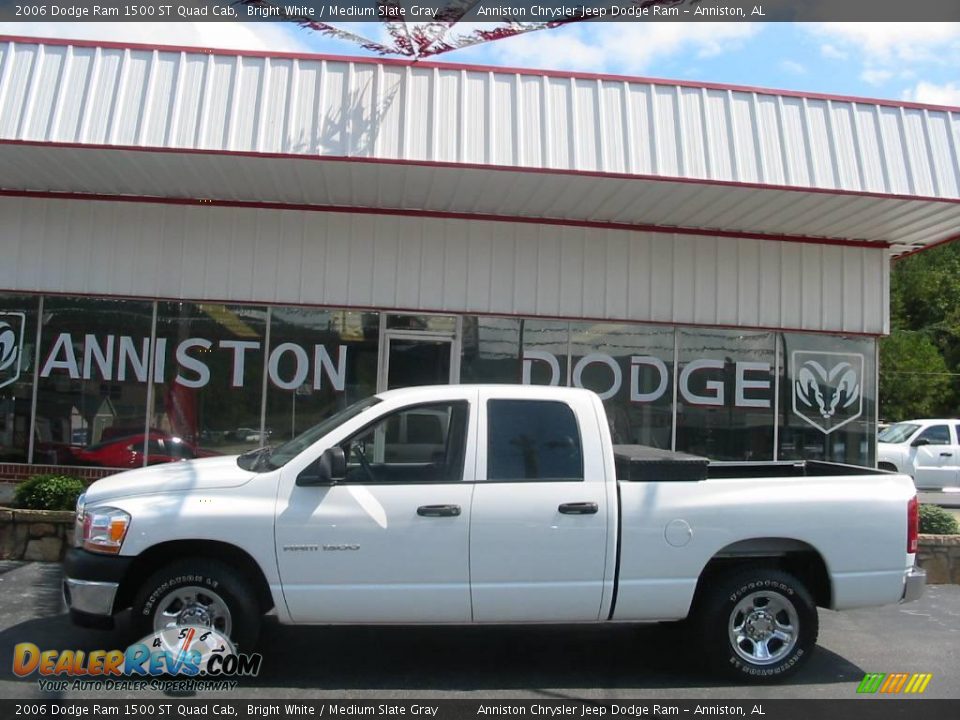 2006 Dodge Ram 1500 ST Quad Cab Bright White / Medium Slate Gray Photo #1