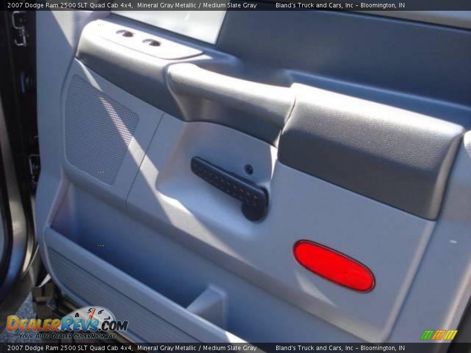 2007 Dodge Ram 2500 SLT Quad Cab 4x4 Mineral Gray Metallic / Medium Slate Gray Photo #29