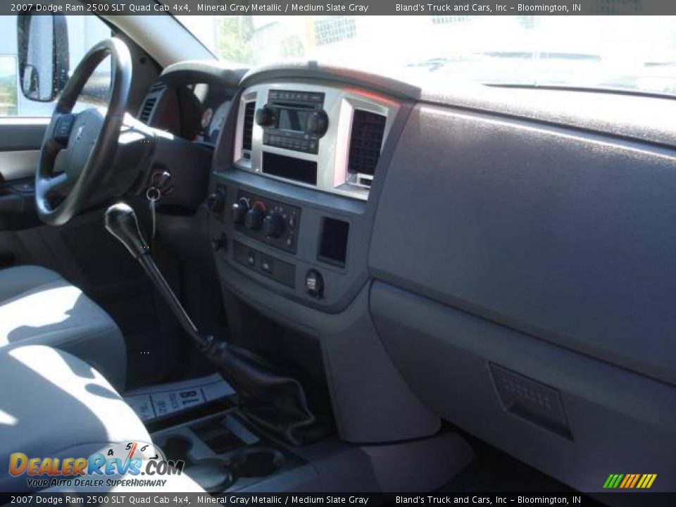 2007 Dodge Ram 2500 SLT Quad Cab 4x4 Mineral Gray Metallic / Medium Slate Gray Photo #31