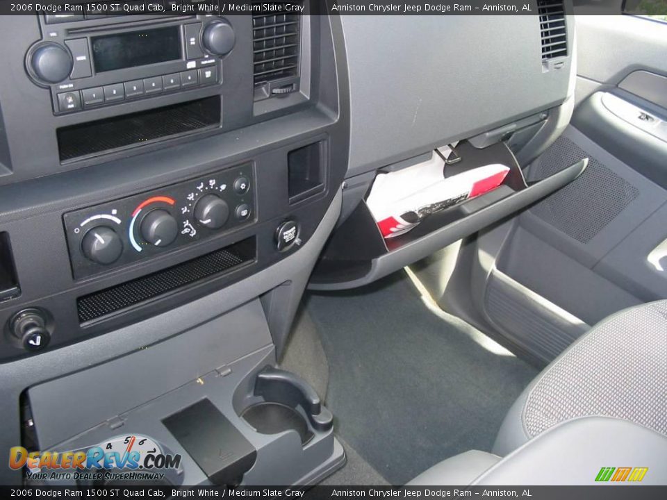 2006 Dodge Ram 1500 ST Quad Cab Bright White / Medium Slate Gray Photo #17