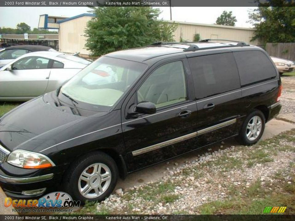 2003 Ford Windstar SE Black / Medium Graphite Photo #1