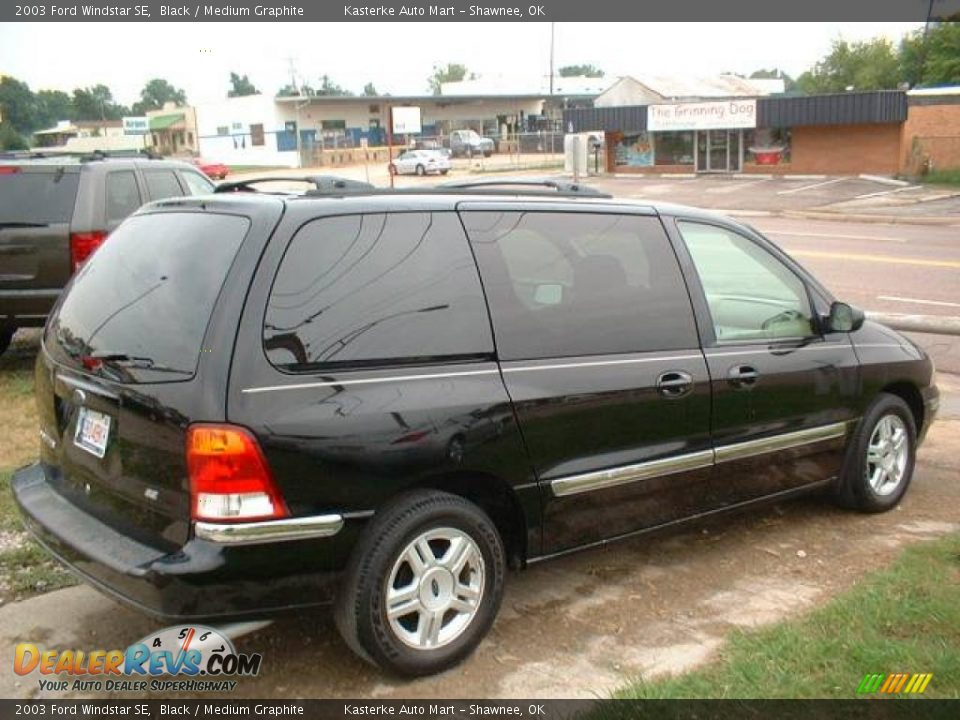 2003 Ford Windstar SE Black / Medium Graphite Photo #4