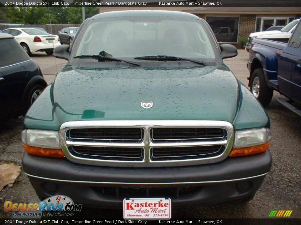 2004 Dodge Dakota SXT Club Cab Timberline Green Pearl / Dark Slate Gray Photo #2