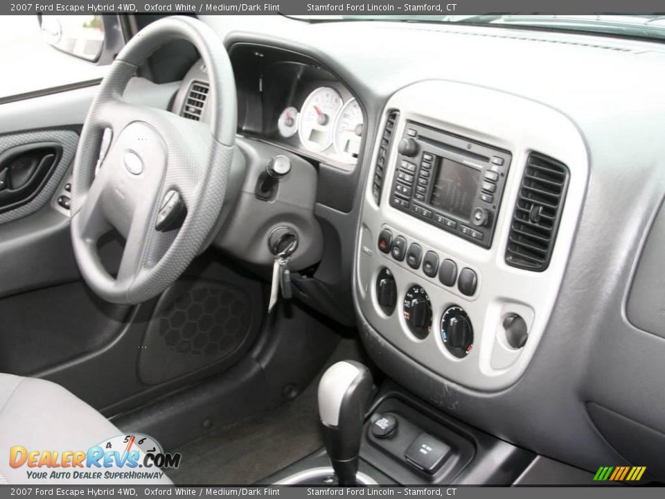 2007 Ford Escape Hybrid 4WD Oxford White / Medium/Dark Flint Photo #2
