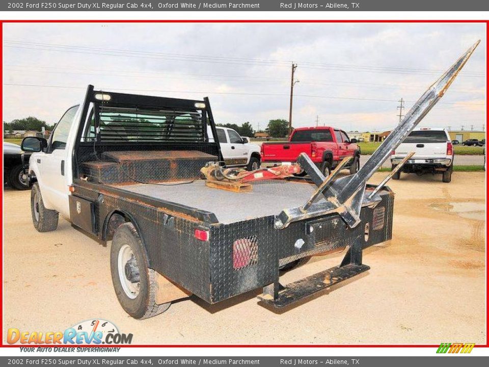 2002 Ford F250 Super Duty XL Regular Cab 4x4 Oxford White / Medium Parchment Photo #3