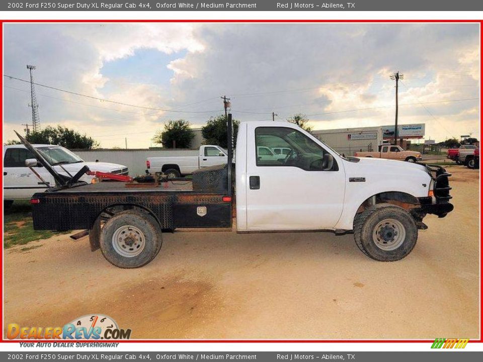 2002 Ford F250 Super Duty XL Regular Cab 4x4 Oxford White / Medium Parchment Photo #6