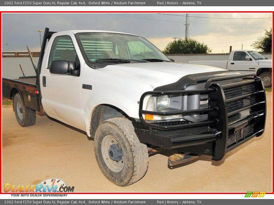 2002 Ford F250 Super Duty XL Regular Cab 4x4 Oxford White / Medium Parchment Photo #7