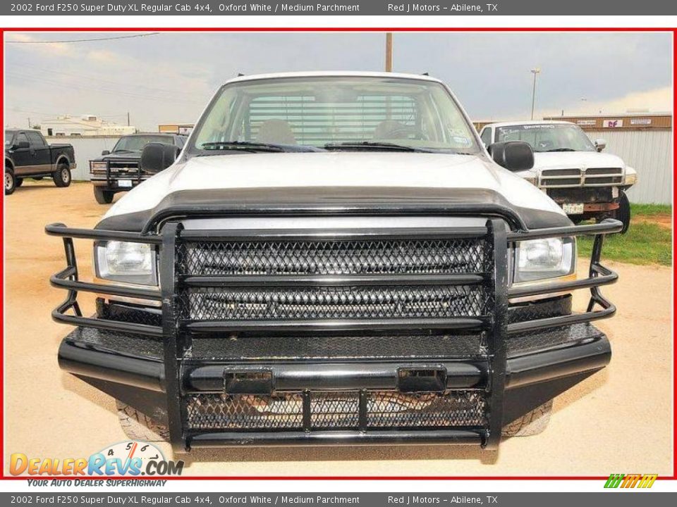 2002 Ford F250 Super Duty XL Regular Cab 4x4 Oxford White / Medium Parchment Photo #8