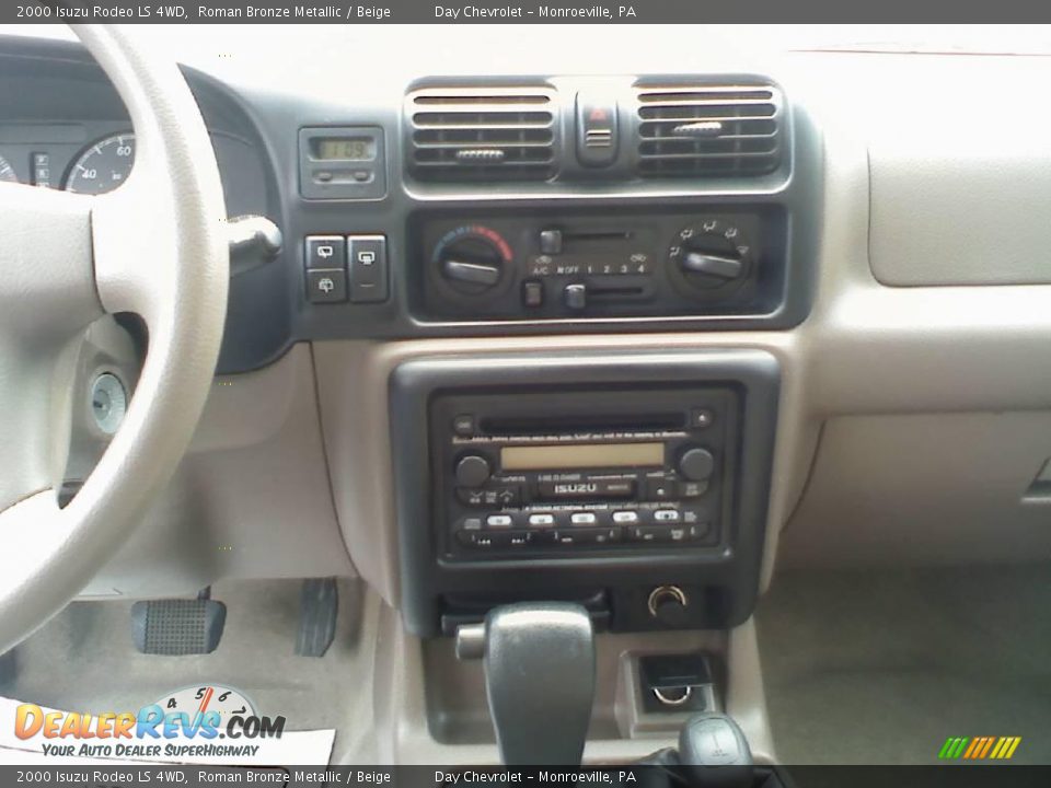 2000 Isuzu Rodeo LS 4WD Roman Bronze Metallic / Beige Photo #11