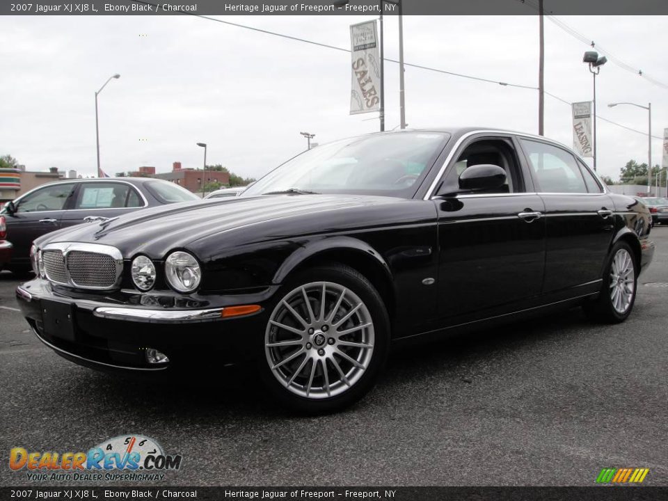 2007 Jaguar XJ XJ8 L Ebony Black / Charcoal Photo #1