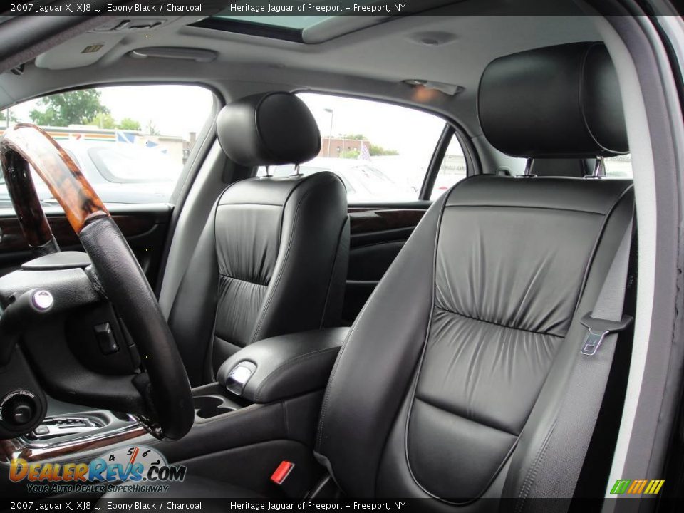 2007 Jaguar XJ XJ8 L Ebony Black / Charcoal Photo #13