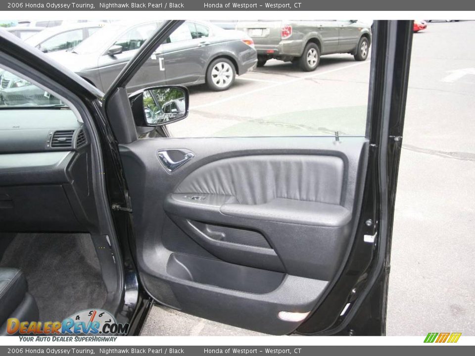 2006 Honda Odyssey Touring Nighthawk Black Pearl / Black Photo #14