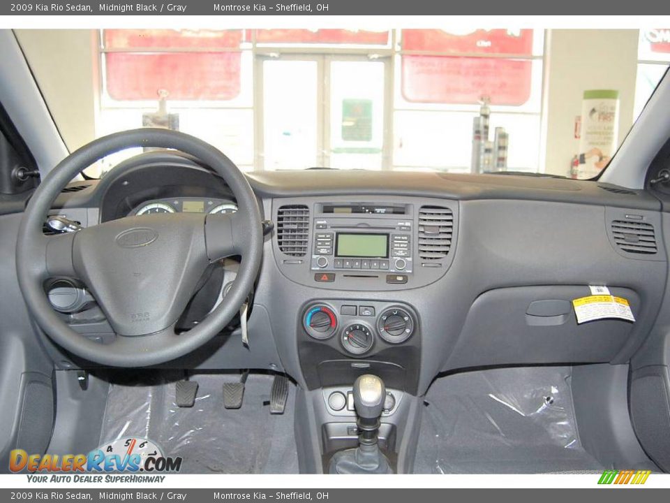 2009 Kia Rio Sedan Midnight Black / Gray Photo #10