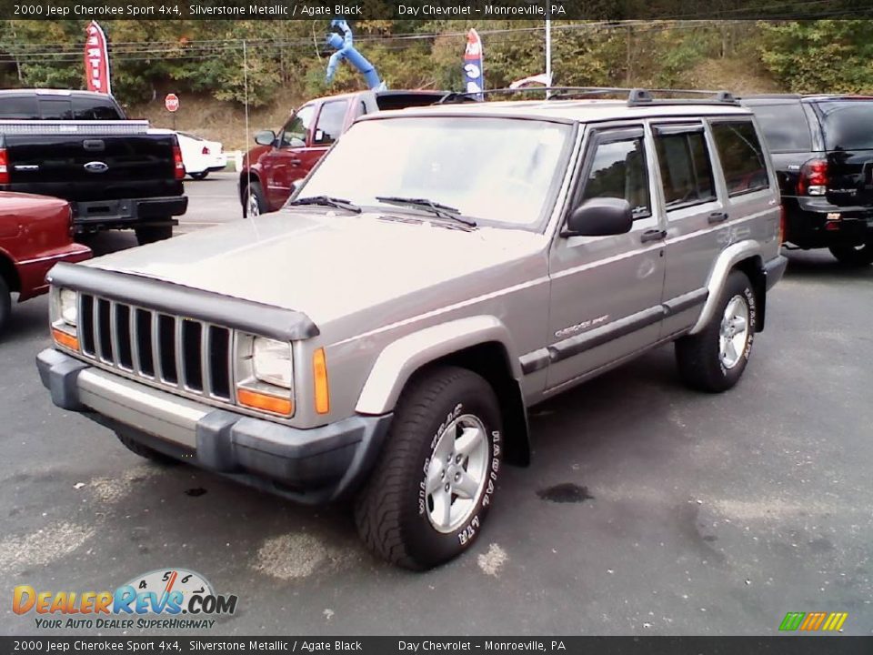 2000 Jeep Cherokee Sport 4x4 Silverstone Metallic / Agate Black Photo #1