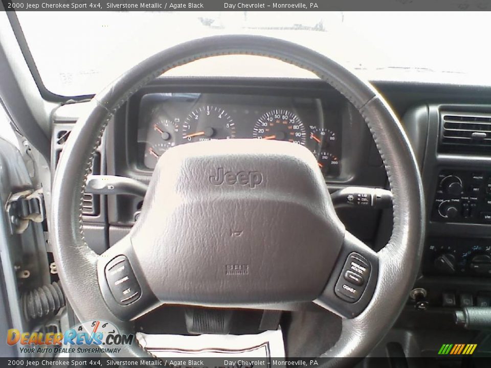 2000 Jeep Cherokee Sport 4x4 Silverstone Metallic / Agate Black Photo #11