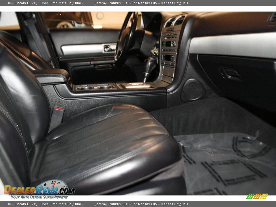 2004 Lincoln LS V8 Silver Birch Metallic / Black Photo #30