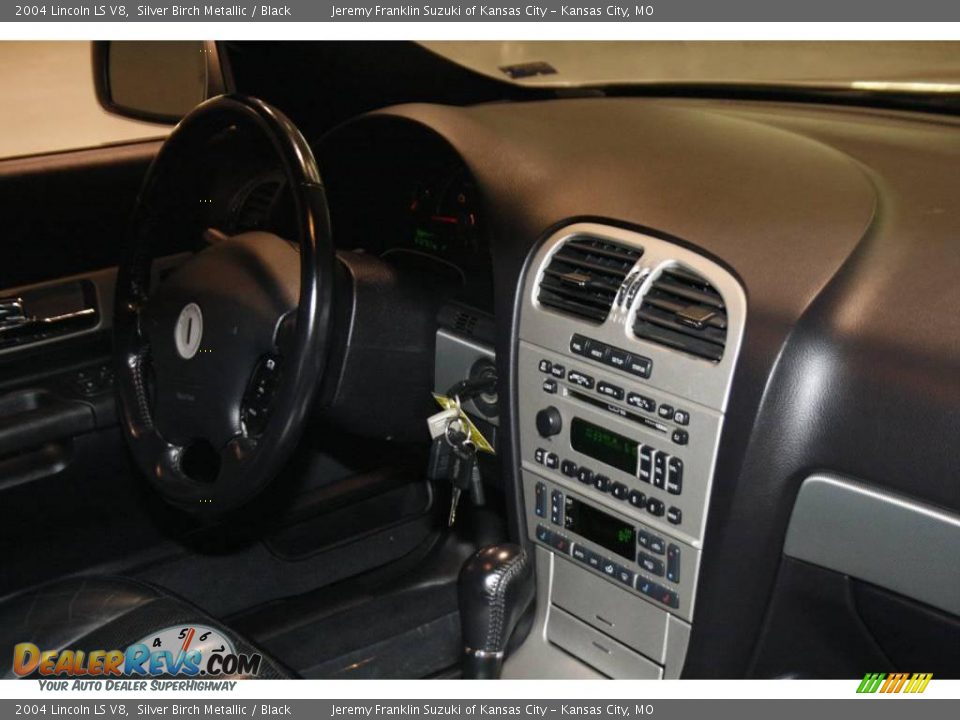 2004 Lincoln LS V8 Silver Birch Metallic / Black Photo #31