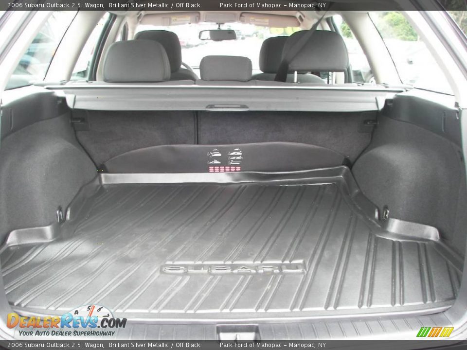 2006 Subaru Outback 2.5i Wagon Brilliant Silver Metallic / Off Black Photo #7