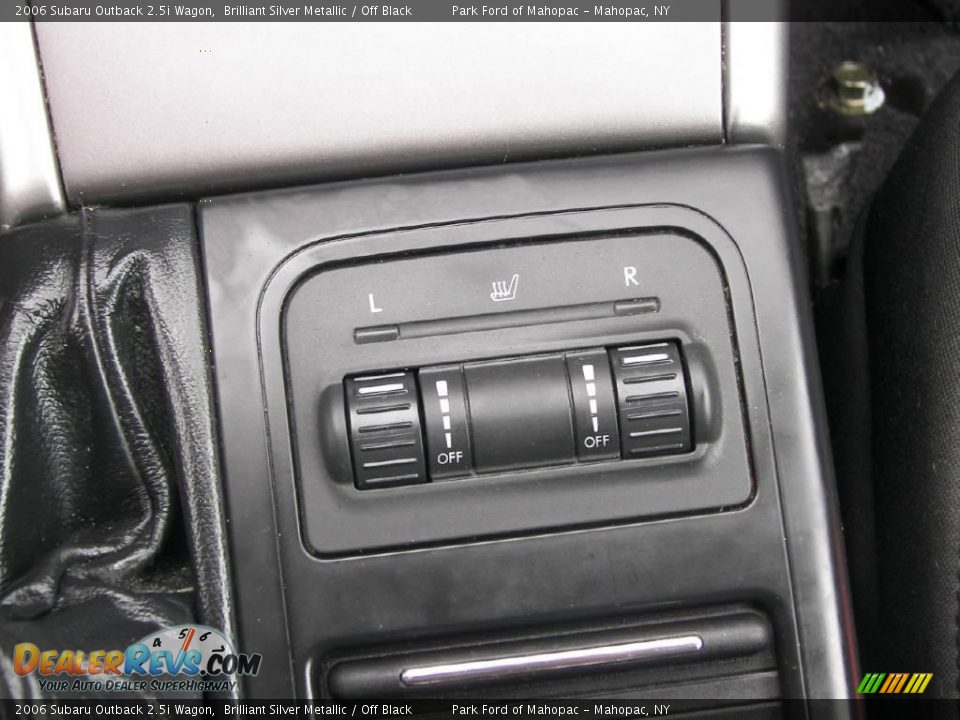 2006 Subaru Outback 2.5i Wagon Brilliant Silver Metallic / Off Black Photo #15
