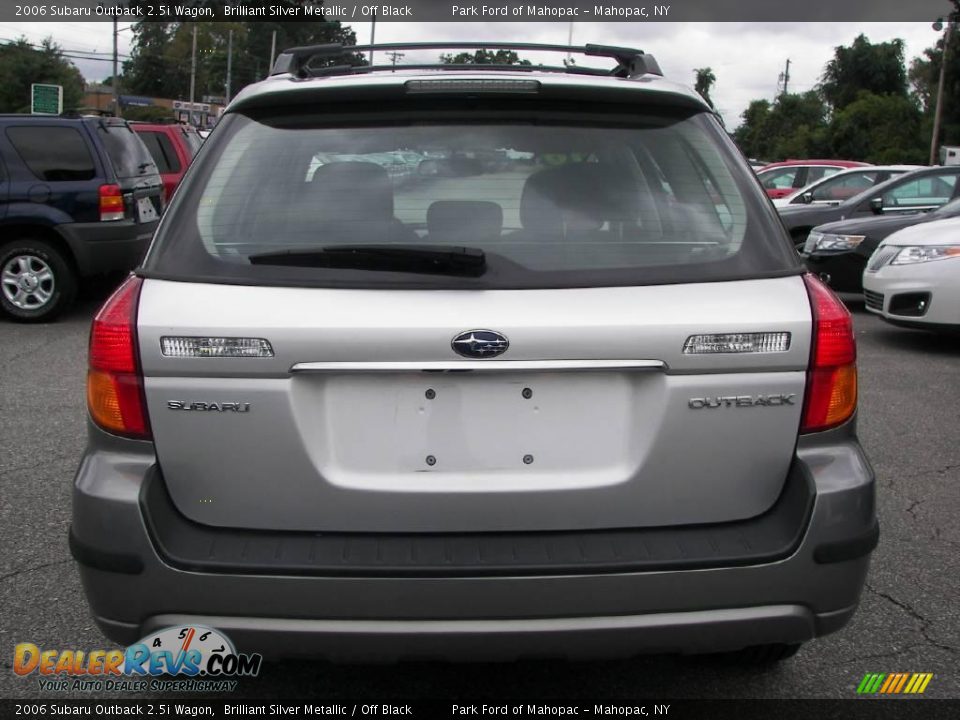 2006 Subaru Outback 2.5i Wagon Brilliant Silver Metallic / Off Black Photo #20